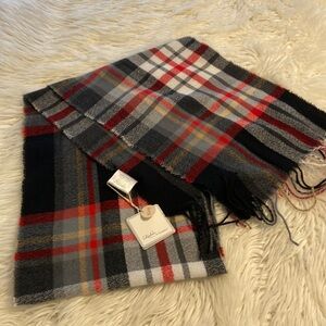 Fashion by Microbean Scarf length 70” wide 12” brand new so soft